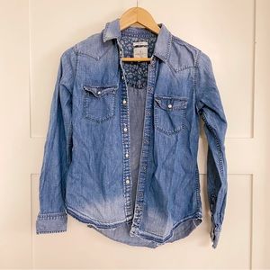 American Eagle - Denim Shirt